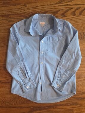 Cat & Jack Light Blue Button-Down Shirt